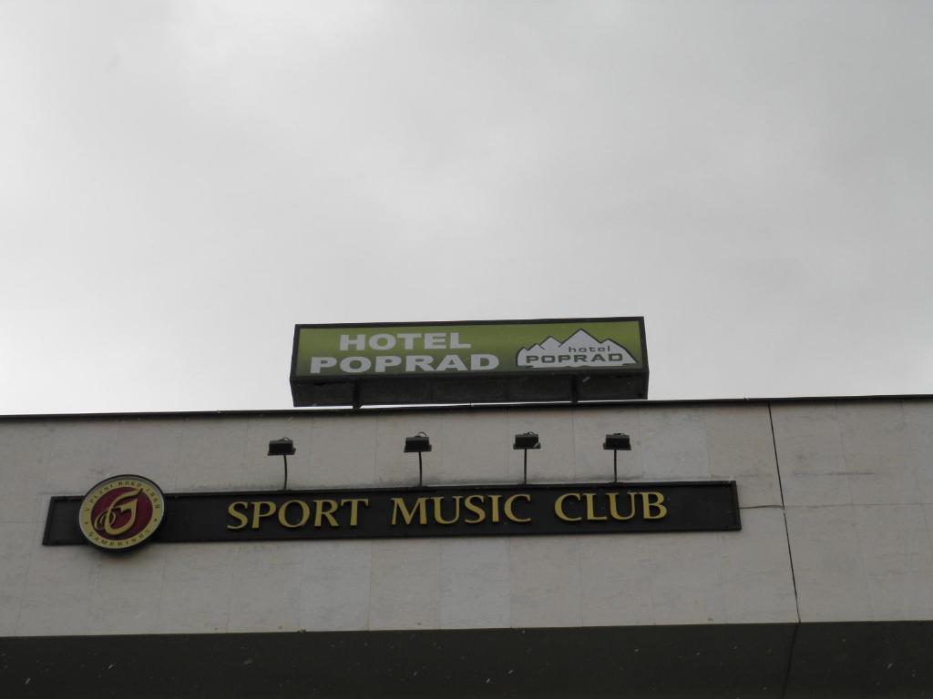 Ústí nad Orlicí Hotel Poprad מראה חיצוני תמונה